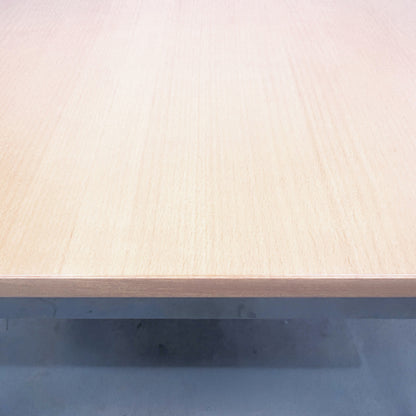USM Tisch Ahorn gebleicht, 200x100cm, Q2