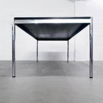 USM Tisch, Eiche Schwarz, 175x100cm, Q3