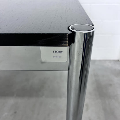 USM Tisch, Eiche Schwarz, 100x100cm, Q3