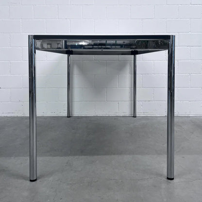 USM Tisch, Kunstharz, hellgrau, 150x75cm, Q3