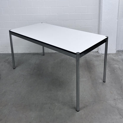 USM Tisch, Kunstharz Perlgrau, 150x75cm, Q3