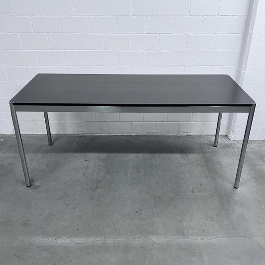 USM Tisch, Resopal Schwarz, 175x75cm, Q1