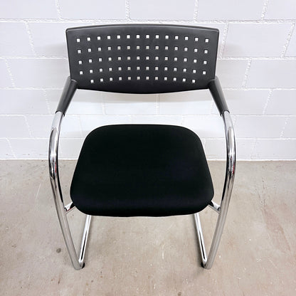 Vitra Visavis Freischwinger Stuhl, Schwarz-Chrom