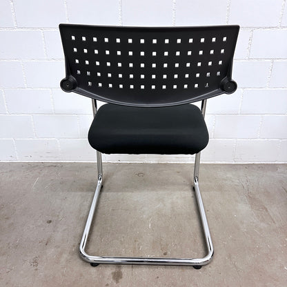 Vitra Visavis Freischwinger Stuhl, Schwarz-Chrom